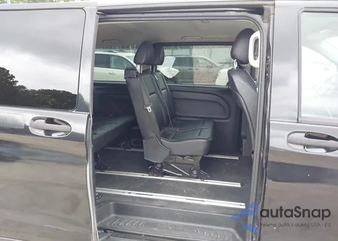 2018 Mercedes-Benz Metris из США, поврежденный, VIN WD4PG2EE3J3372951